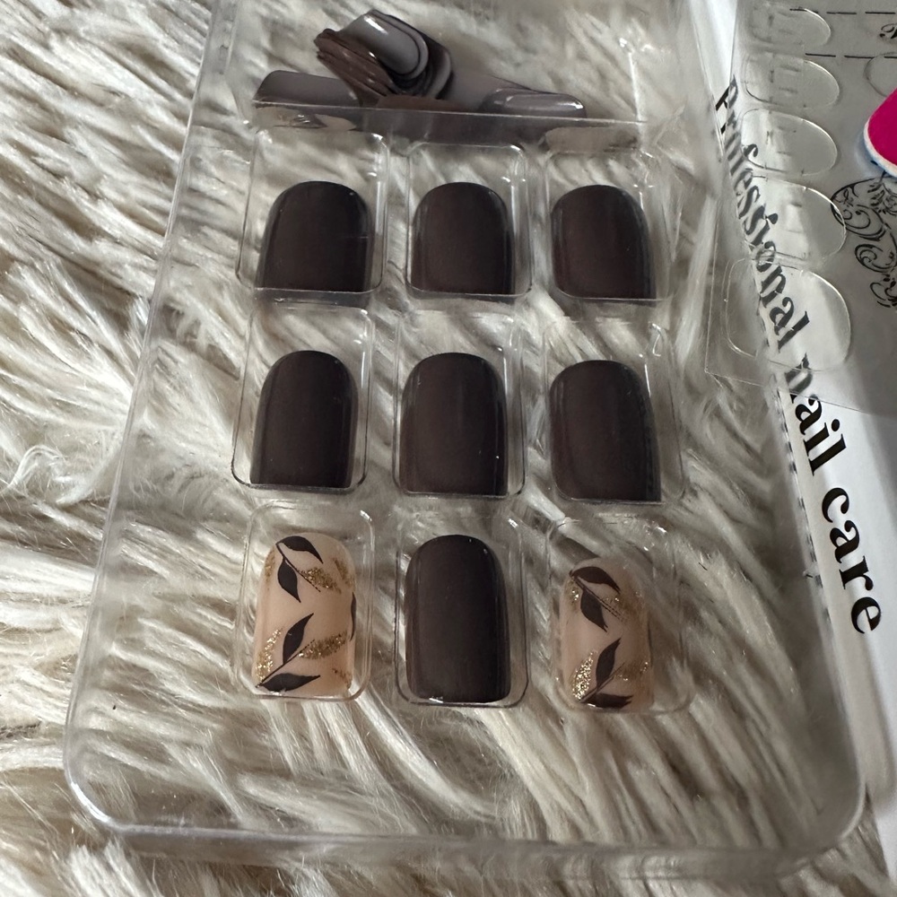 Chic Brown and Beige Press-On Nails